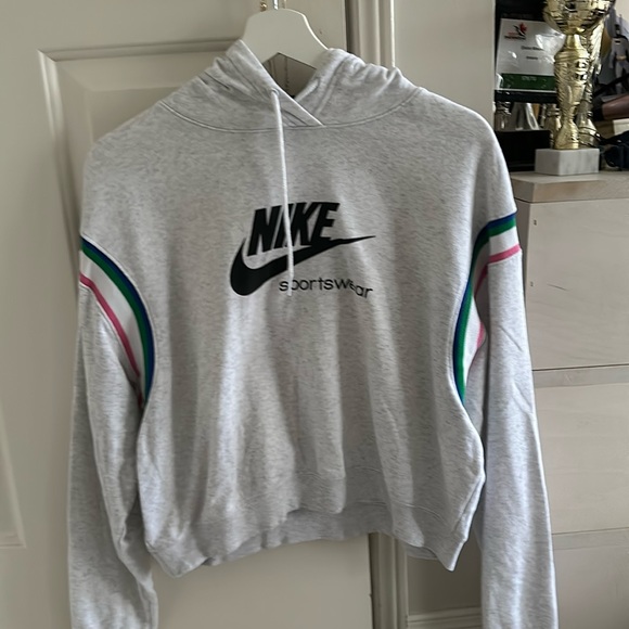 nike sweater - Picture 1 of 1